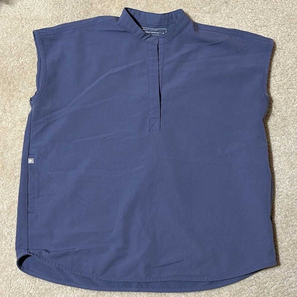Figs grey oversized Rafaela scrub top